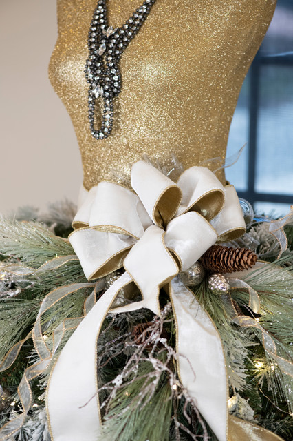 Mannequin Christmas Tree, White and Gold Christmas - Transitional - Bedroom  - San Diego - by Robeson Design